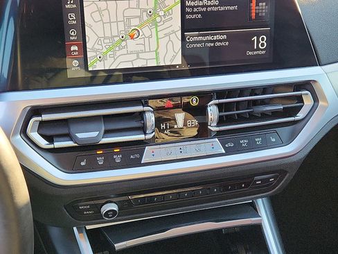 Certified 2022 BMW M340i w/ Driving Assistance Package image 15