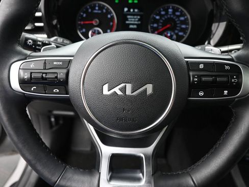 Used 2024 Kia K5 GT w/ GT1 Package image 21