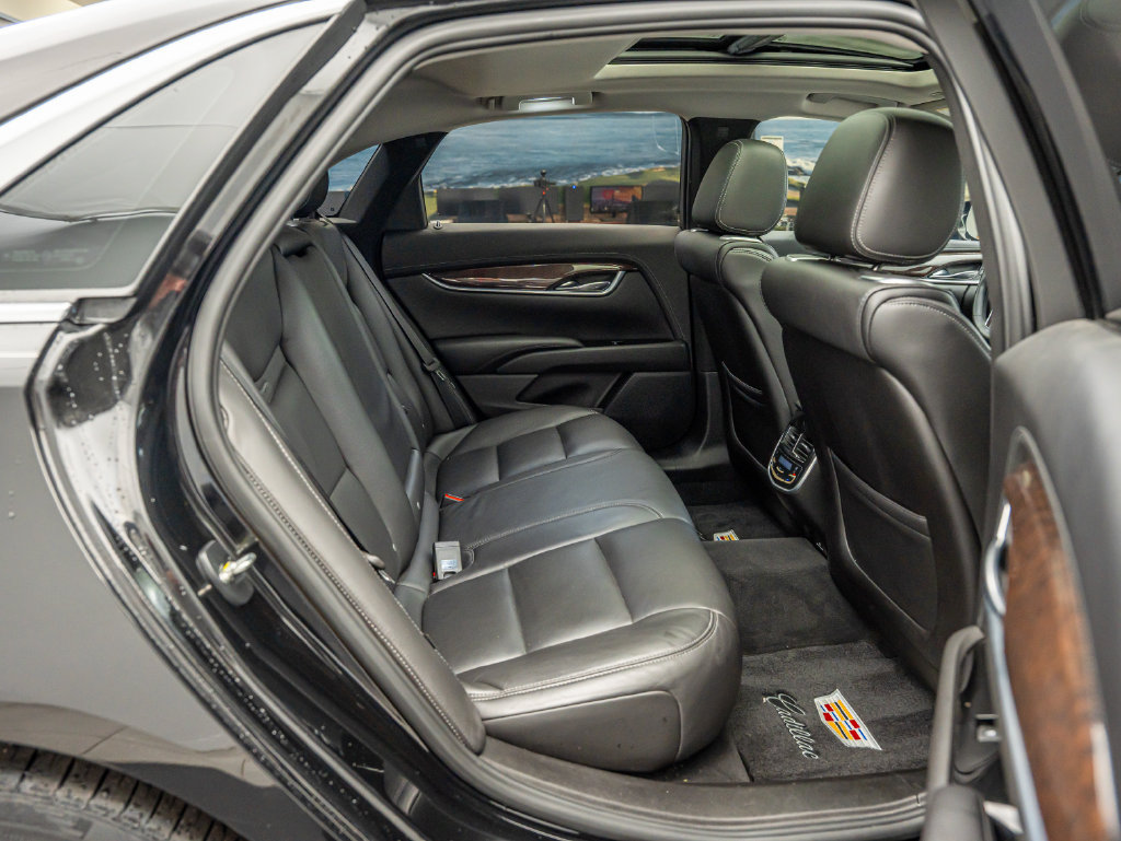 Used 2016 Cadillac XTS Premium FWD image 31