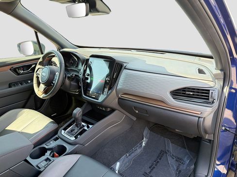 Used 2025 Subaru Forester Sport image 14
