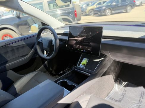 Used 2026 Tesla Model Y Long Range AWD/4WD image 48