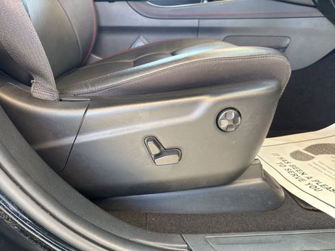 Used 2024 Dodge Durango GT image 36