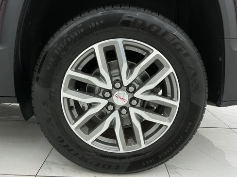 Used 2018 GMC Acadia SLE w/ Driver Alert Package I AWD/4WD image 46