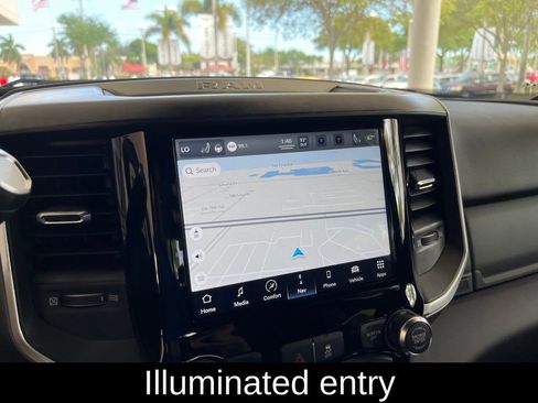 New 2022 RAM 2500 Big Horn w/ Level C Equiment Group image 10