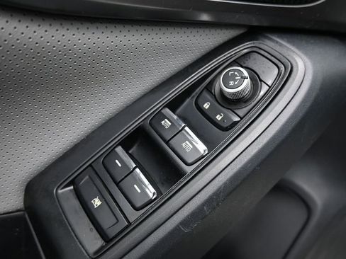 Used 2019 Subaru Crosstrek 2.0i Limited AWD/4WD image 11