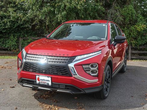 New 2026 Mitsubishi Eclipse Cross LE AWD/4WD image 4