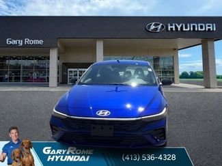 Certified 2025 Hyundai Elantra Sport FWD video 3