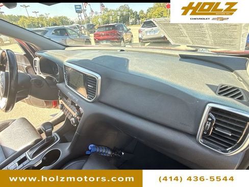 Used 2020 Kia Sportage EX w/ Option Group 15 image 30