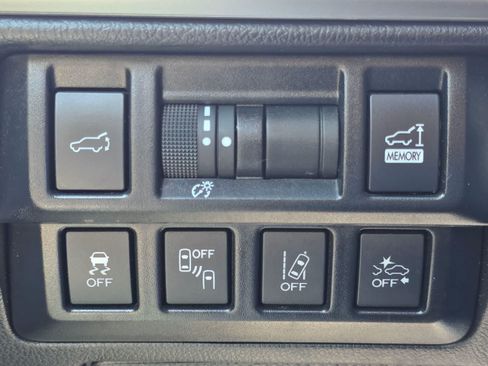 Used 2019 Subaru Outback 2.5i Premium w/ Protection Package #1 AWD/4WD image 18