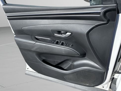 Certified 2023 Hyundai Santa Cruz SEL image 15