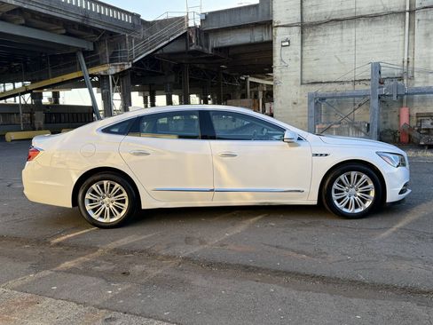 Used 2019 Buick LaCrosse Essence w/ Sun and Shade Package FWD image 11