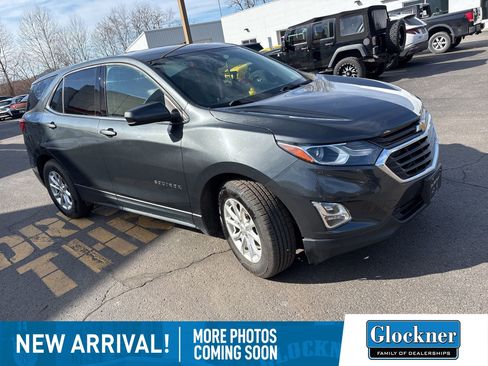 Used 2020 Chevrolet Equinox LT image 3