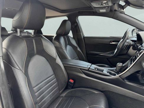 Used 2019 Toyota Avalon XSE image 51