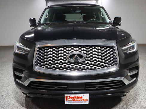 Used 2019 INFINITI QX80 Luxe w/ All-Season Package image 4