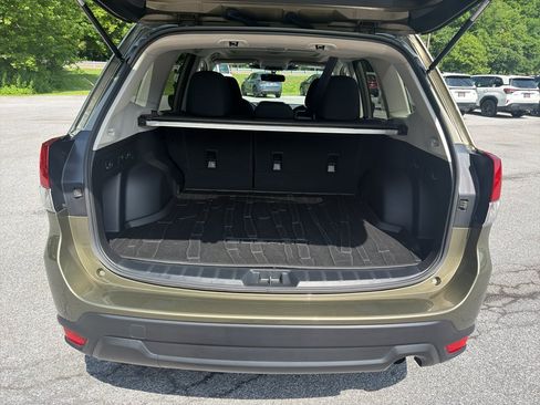 Certified 2024 Subaru Forester Premium AWD/4WD image 31