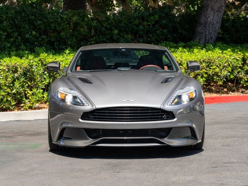 Used 2014 Aston Martin Vanquish Coupe image 5