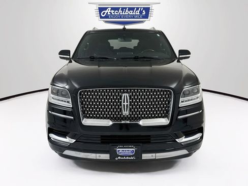 Used 2020 Lincoln Navigator L Reserve AWD/4WD image 2