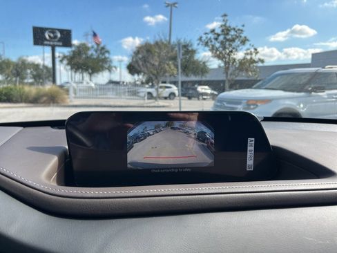 Certified 2025 MAZDA CX-30 AWD 2.5 S w/ Premium Package image 22