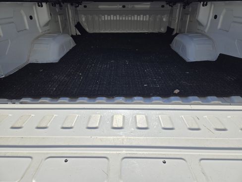 Used 2024 GMC Sierra 2500 Pro w/ Convenience Package image 35