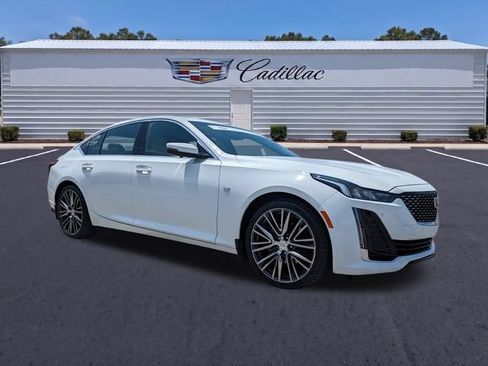Used 2023 Cadillac CT5 Premium Luxury RWD image 2