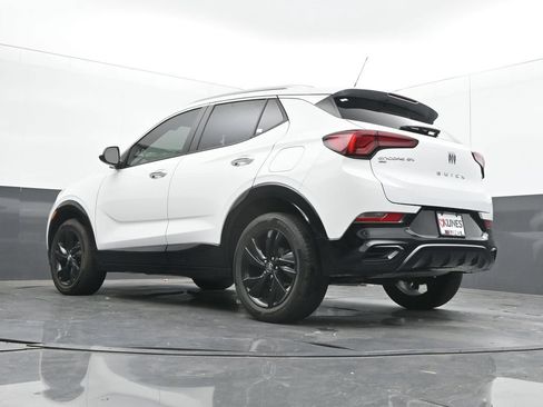 Used 2024 Buick Encore GX Sport Touring AWD/4WD image 50