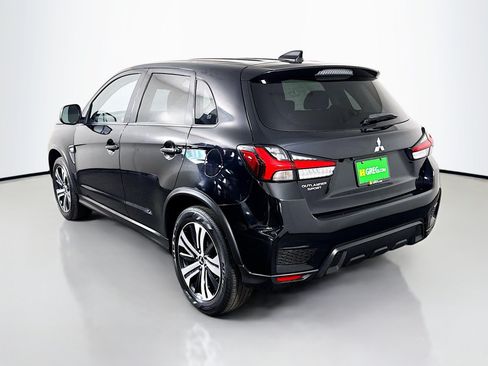 Used 2023 Mitsubishi Outlander Sport ES AWD/4WD image 7