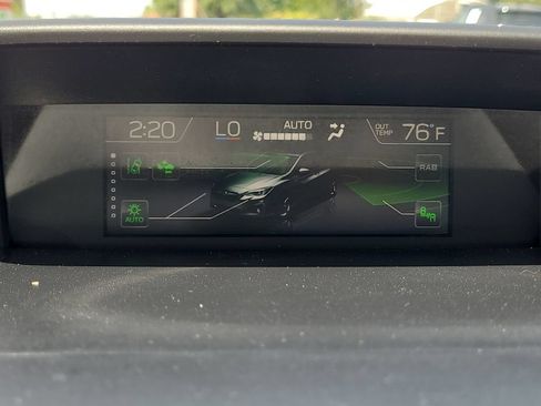 Used 2019 Subaru Crosstrek 2.0i Limited w/ Moonroof Package w/Navigation AWD/4WD image 21