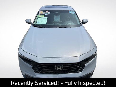 Used 2024 Honda Accord Touring image 6