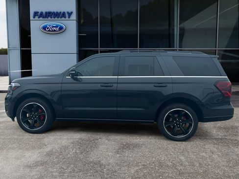 Used 2023 Ford Expedition Limited AWD/4WD image 7