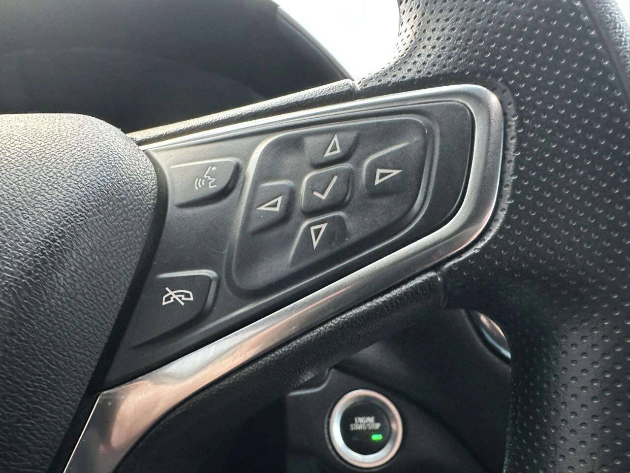 Used 2021 Chevrolet Equinox LT AWD/4WD image 23