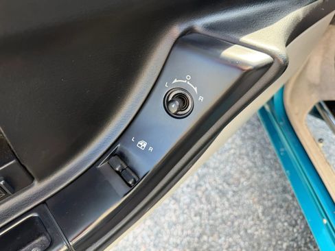 Used 1994 Chevrolet Corvette Coupe image 22