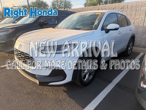 Used 2024 Honda HR-V LX image 1