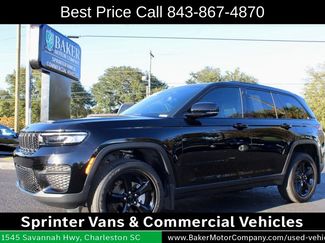Used 2023 Jeep Grand Cherokee Altitude AWD/4WD video 1