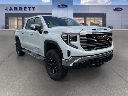 Used 2025 GMC Sierra 1500 SLT w/ SLT Premium Package AWD/4WD image 1