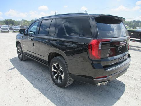 New 2026 GMC Yukon AT4 Ultimate AWD/4WD image 6
