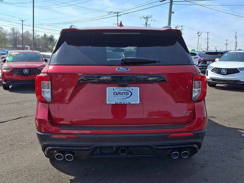 Used 2020 Ford Explorer ST image 5