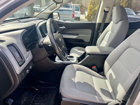 Used 2018 Chevrolet Colorado LT image 10