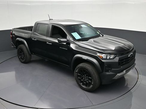 Used 2024 Chevrolet Colorado Trail Boss w/ Advanced Trailering Package AWD/4WD image 23