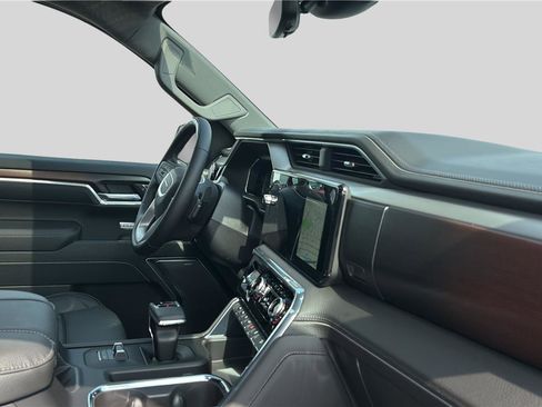 New 2026 GMC Sierra 1500 Denali AWD/4WD image 23