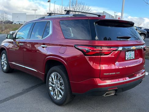 Used 2023 Chevrolet Traverse Premier image 7