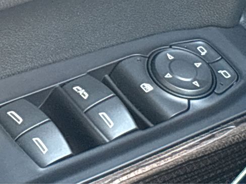 Used 2019 Chevrolet Silverado 1500 RST w/ All-Star Edition image 15