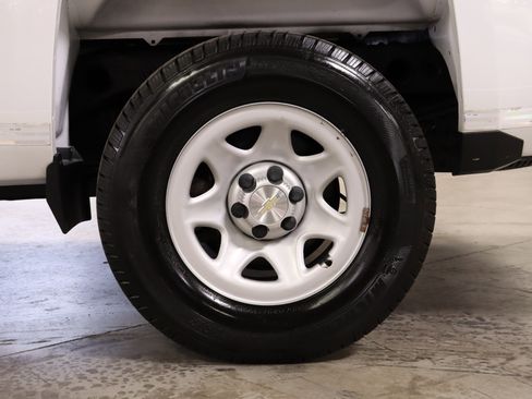 Used 2015 Chevrolet Silverado 1500 W/T w/ Trailering Package image 36