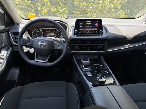 Certified 2025 Nissan Rogue S AWD/4WD image 24