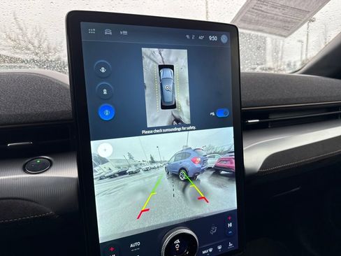 Used 2022 Ford Mustang Mach-E GT image 22