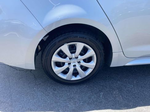 Used 2024 Toyota Corolla LE FWD image 6