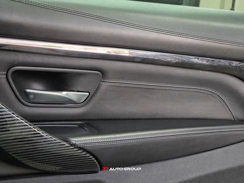 Used 2016 BMW M4 Coupe RWD image 30