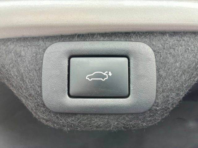 Used 2024 Lexus ES 350 w/ Premium Package FWD image 8