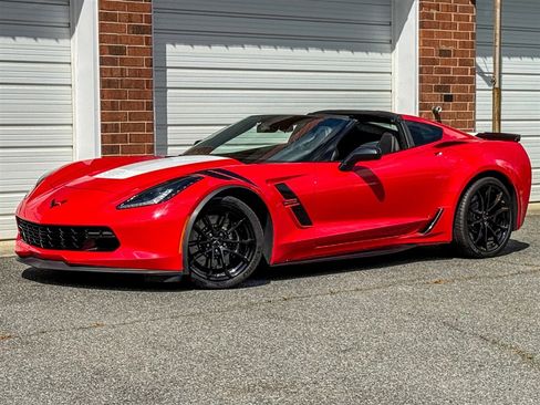 Used 2019 Chevrolet Corvette Grand Sport image 12
