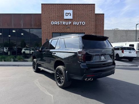Used 2022 Chevrolet Tahoe LT w/ Luxury Package AWD/4WD image 6