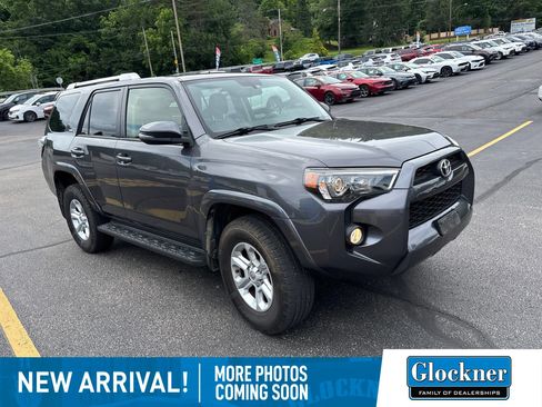Used 2018 Toyota 4Runner SR5 Premium AWD/4WD image 3
